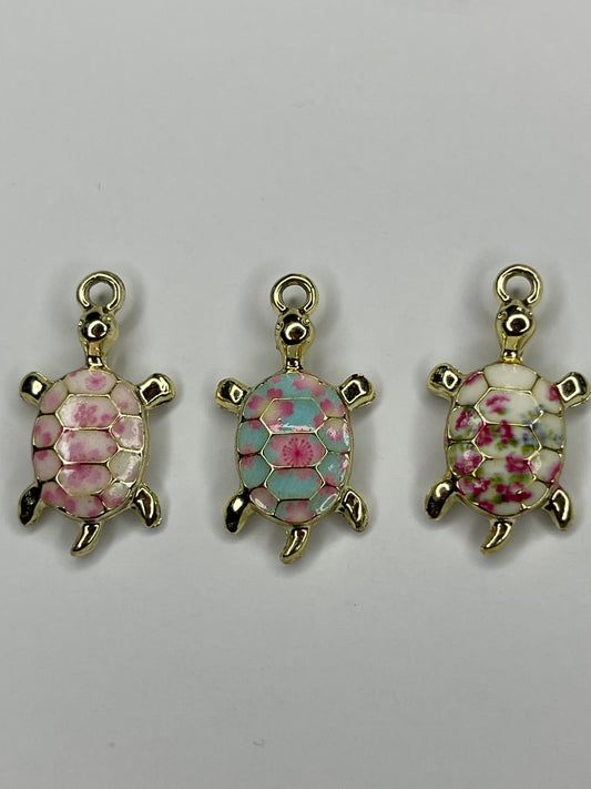 Turtle charm (multicolor)